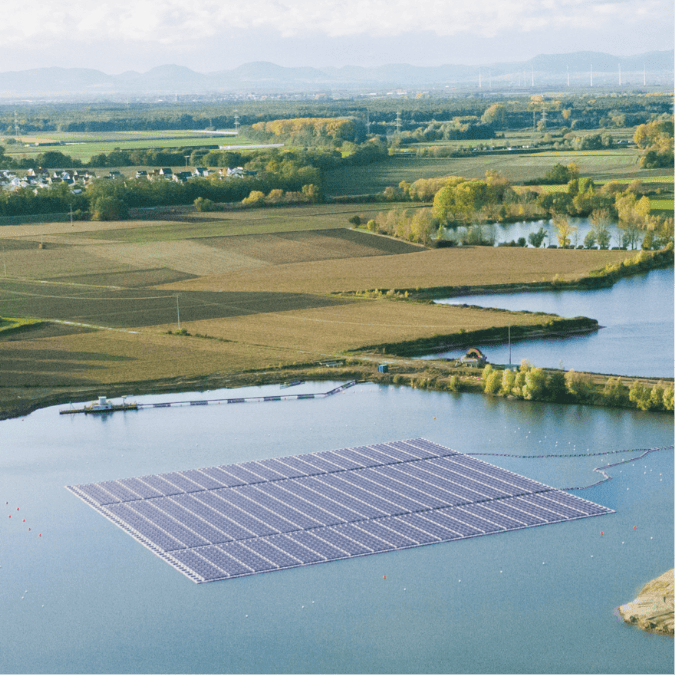 Schwimmende PV-Anlage in Leimersheim der Erdgas Südwest GmbH