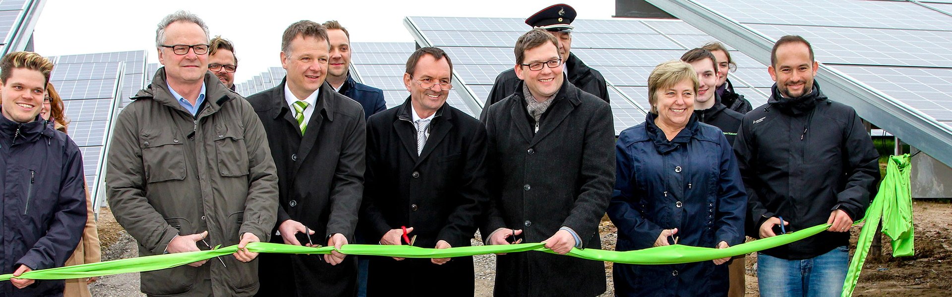 Gruppenbild bei der Veranstaltung 16.000 Solarmodule für Malsch