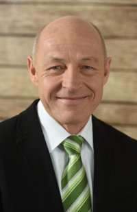 Vertragsverlängerung des Geschäftsführers des Energiedienstleisters Erdgas Südwest Hans Joachim Seigel